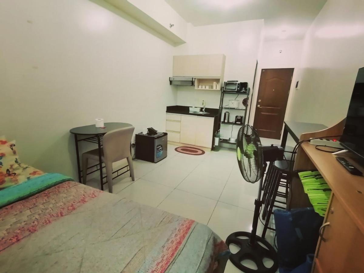 The Beacon Makati Staycation Suites Manilla Buitenkant foto