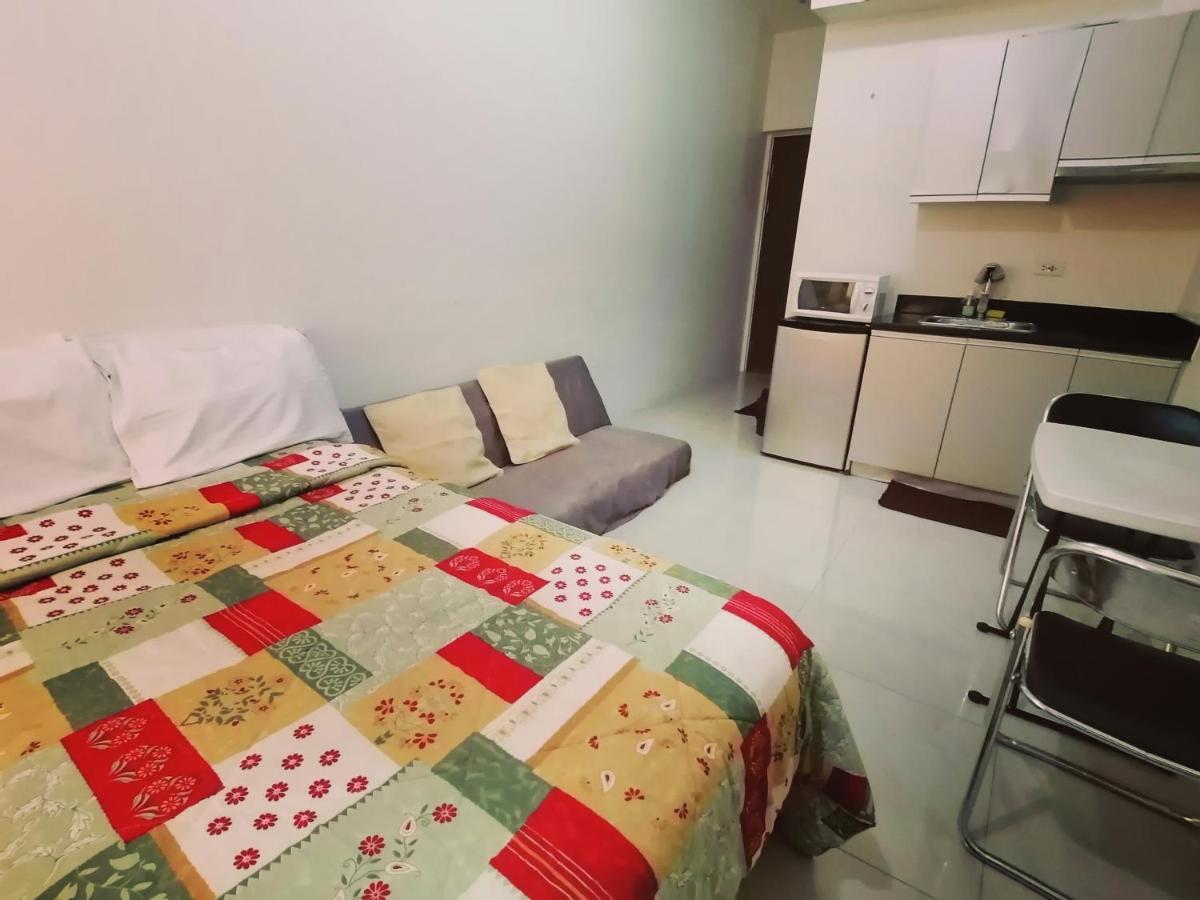 The Beacon Makati Staycation Suites Manilla Buitenkant foto