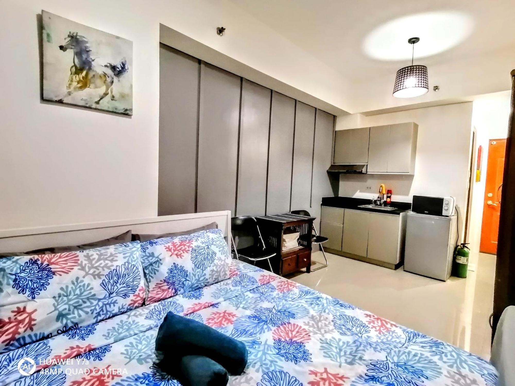 The Beacon Makati Staycation Suites Manilla Buitenkant foto
